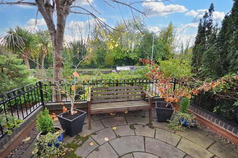 4 bedroom detached house for sale, Rudyard Close, Stone