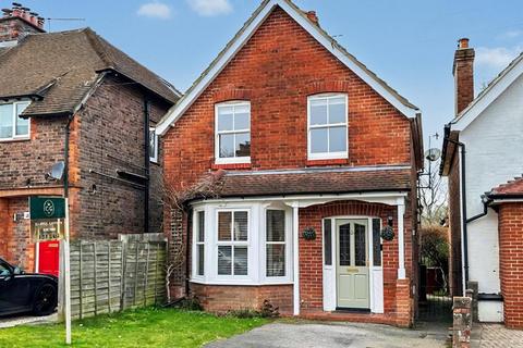 undefined, New Road, Camelsdale, Haslemere