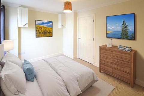 2 bedroom flat for sale, Grove Road, Burgess Hill