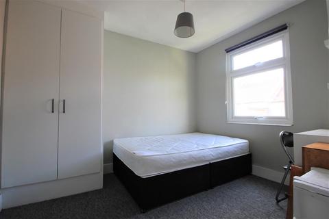 4 bedroom house share to rent, St Mary Magdalene Street, Brighton