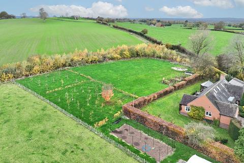4 bedroom detached bungalow for sale, Audlem Road, Woore, CW3