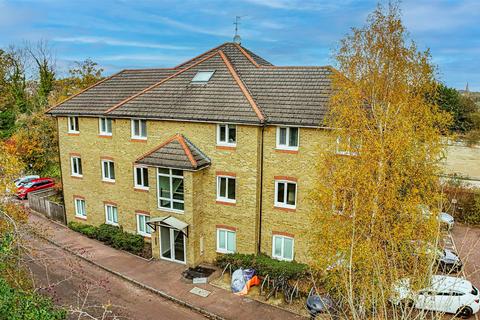 Hardings Close, Hemel Hempstead, HP3