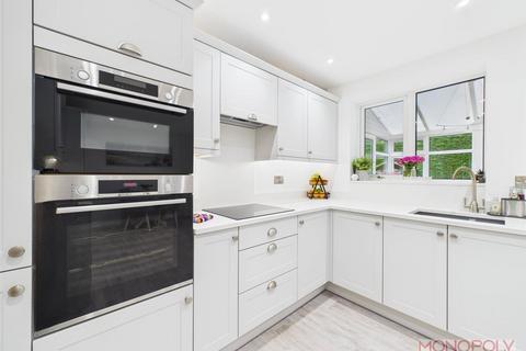3 bedroom detached house for sale, Cherry Dale Road, Broughton, Chester