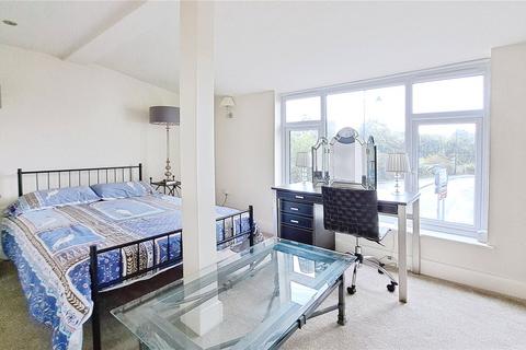 undefined, Ferry Road, East Sussex TN31