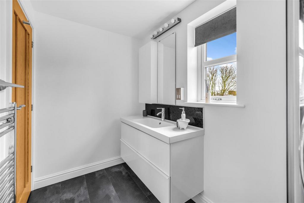 En suite shower room
