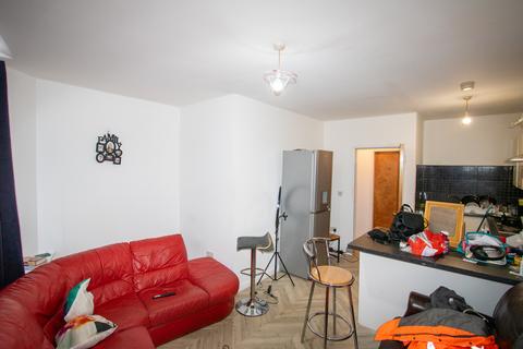 3 bedroom block of apartments for sale, County Road, Walton L4