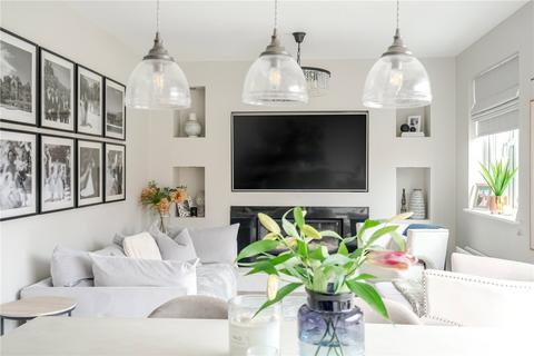 undefined, Austen Grove, Reading RG2