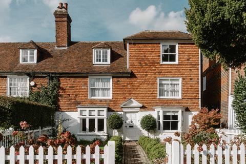 5 bedroom semi-detached house for sale, The Armoury, Tenterden, Kent