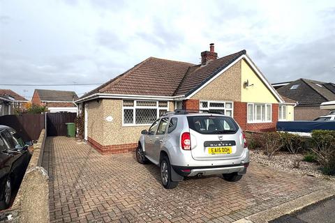 2 bedroom semi-detached bungalow for sale, Berkeley Road, Wroughton, Swindon