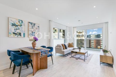 2 bedroom apartment to rent, Kew Bridge Rise, Kew Bridge, London, TW8