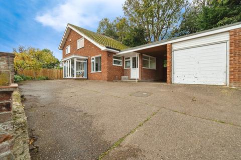 2 bedroom detached house for sale, Beach Road, Cromer NR27