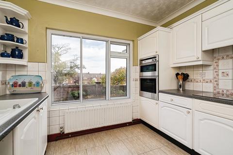 2 bedroom detached house for sale, Beach Road, Cromer NR27
