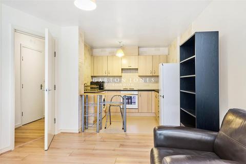 1 bedroom flat to rent, 3 Salamanca Place, Vauxhall, London, SE1
