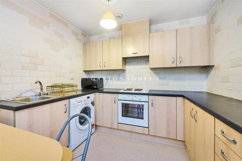 1 bedroom flat to rent, 3 Salamanca Place, Vauxhall, London, SE1