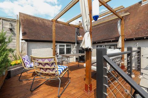 3 bedroom semi-detached house for sale, High Street, Spetisbury