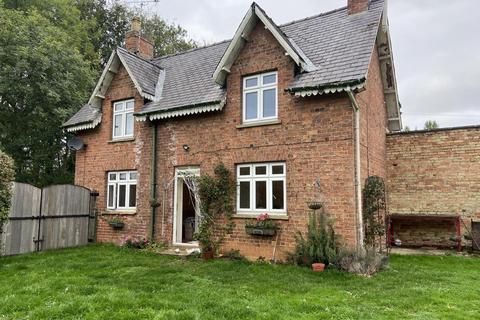 3 bedroom house to rent, Home Farm, Sancton, YO43 4RE