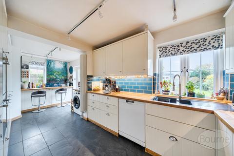 4 bedroom detached house for sale, Potters Lane, Send, Woking, Surrey, GU23