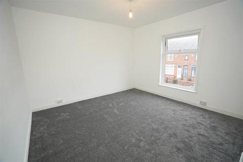 2 bedroom terraced house for sale, Parkdale Road, Tonge Park, Bolton