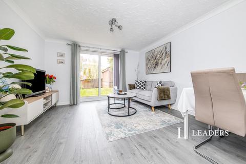 2 bedroom semi-detached house to rent, Grayling Road, Pinewood, Ipswich, IP8