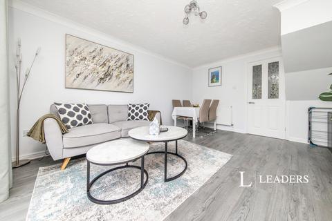 2 bedroom semi-detached house to rent, Grayling Road, Pinewood, Ipswich, IP8