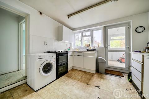 3 bedroom semi-detached house for sale, New Road, Sandhurst, Berkshire