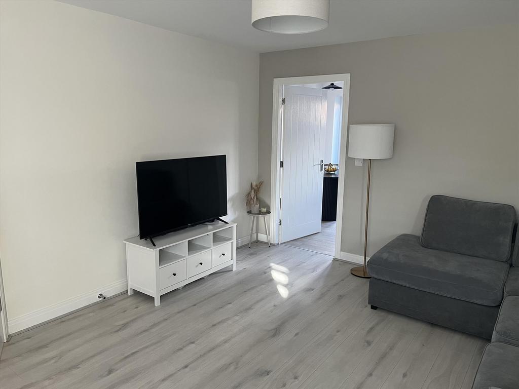 Living Room Pic 2