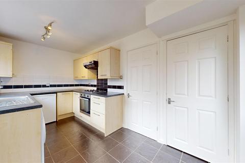 2 bedroom semi-detached house to rent, Lanesfield, Radbrook, Shrewsbury