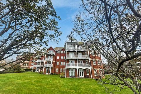 2 bedroom flat for sale, Darley Road, Eastbourne