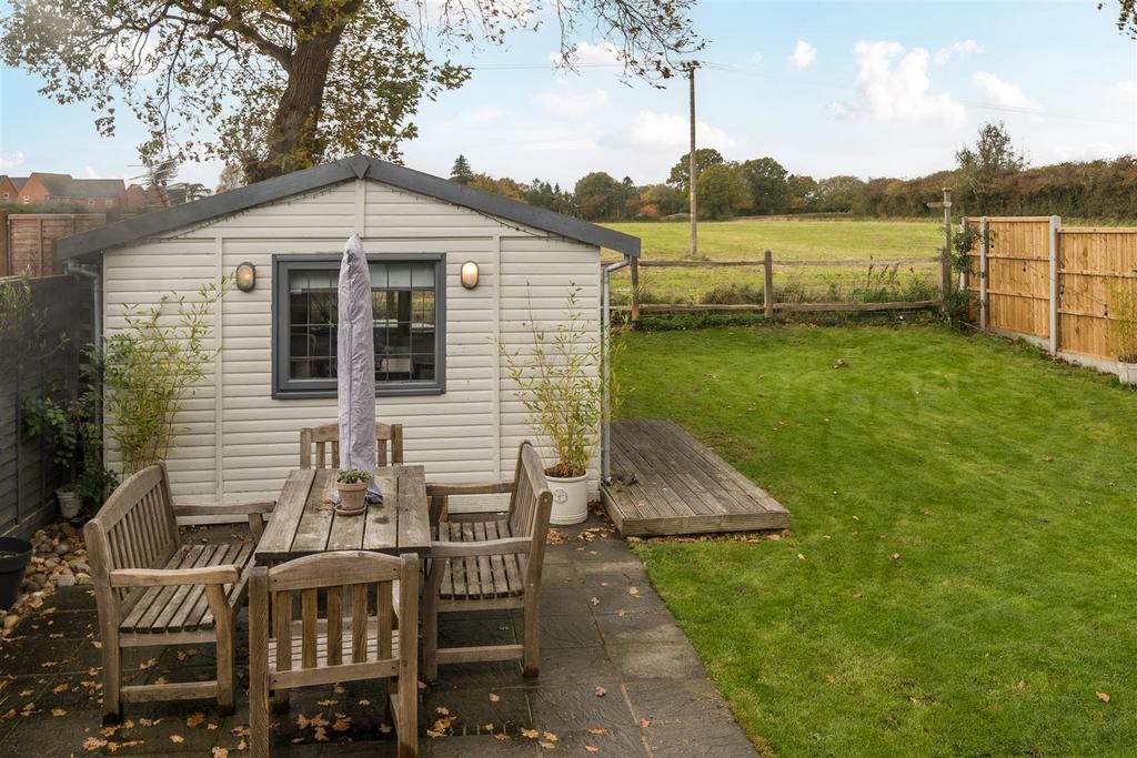 Summer House/Office