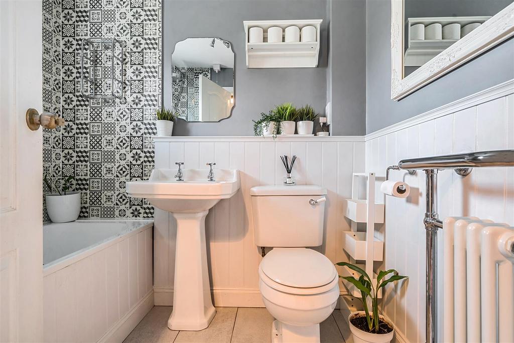 Downstairs Bathroom