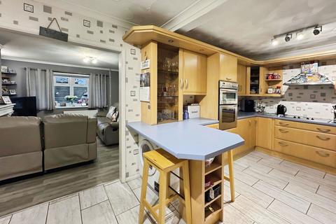 undefined, Garden Close, Llanbradach, Caerphilly, CF83 3NA