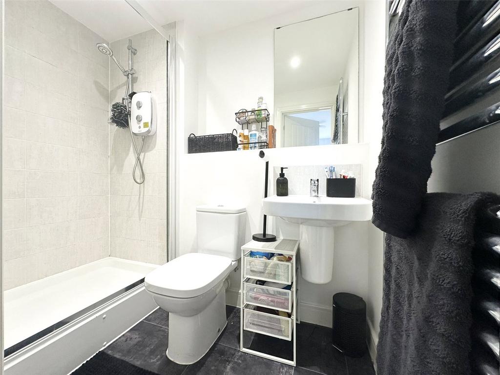 Ensuite