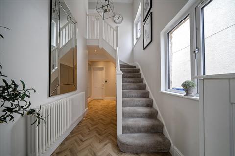 3 bedroom semi-detached house for sale, Brook Road, Surrey GU15
