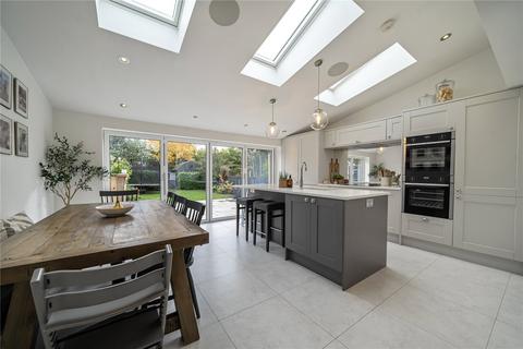 3 bedroom semi-detached house for sale, Brook Road, Surrey GU15