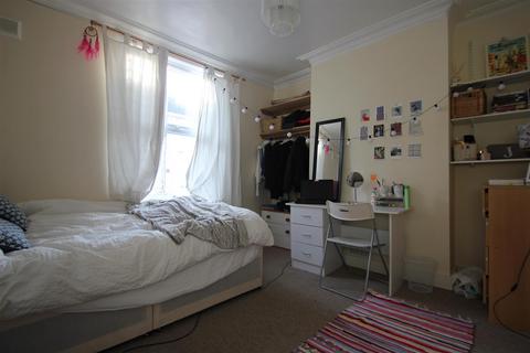 4 bedroom house share to rent, Picton Street, Brighton