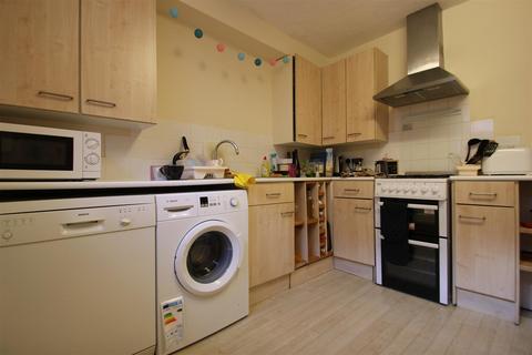 4 bedroom house share to rent, Picton Street, Brighton
