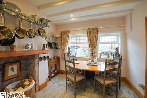 3 bedroom detached house for sale, Main Street, Hayton DN22