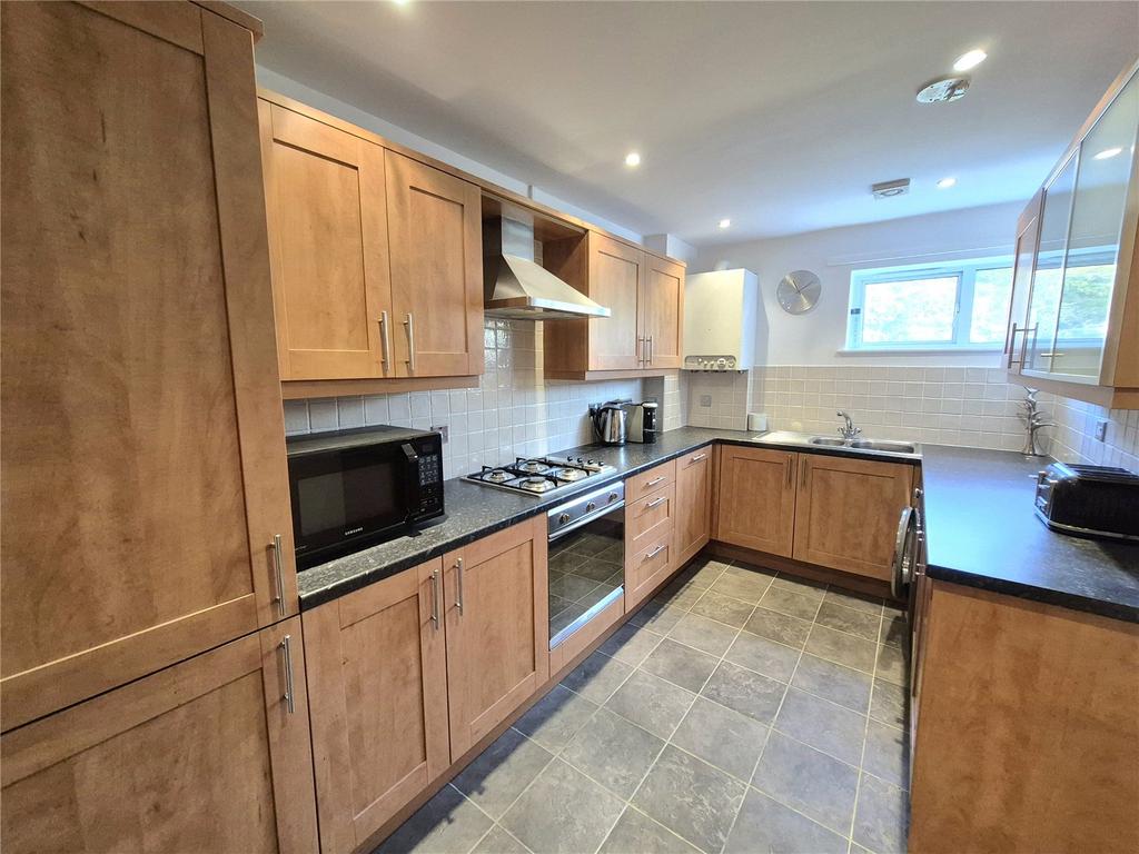 Fitted Kitchen