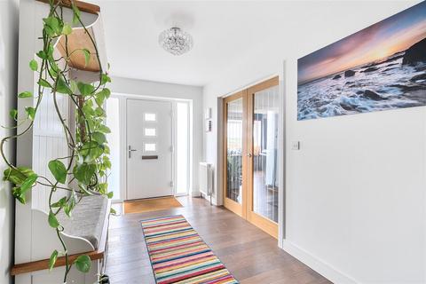 3 bedroom bungalow for sale, School Hill, Shortlanesend, Truro