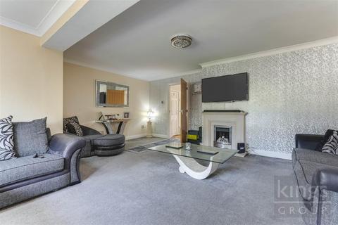 5 bedroom semi-detached house for sale, Hawkenbury, Harlow