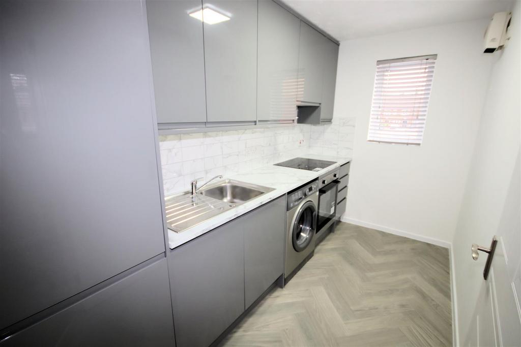 Fitted Kitchen