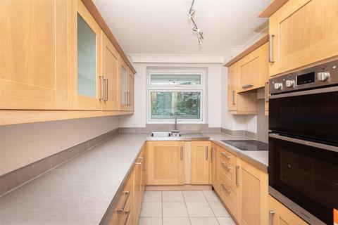 undefined, Manor Road, Bournemouth BH1