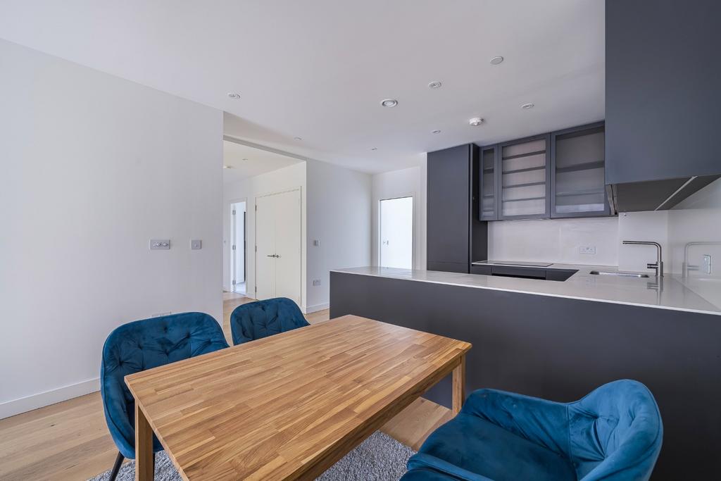 Apartment in London, Tottenham Hale, Tottenham - View 4
