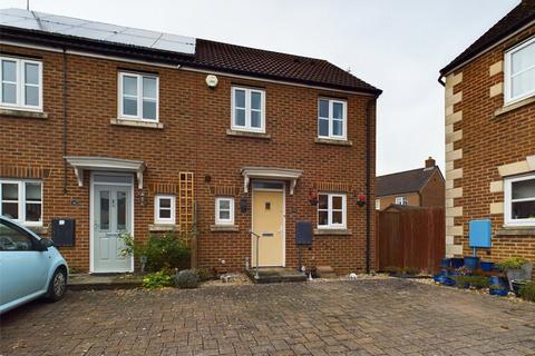 Lyneham Drive, Quedgeley, Gloucester, Gloucestershire, GL2