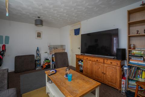 3 bedroom flat for sale, Lumsden Road, Southsea PO4