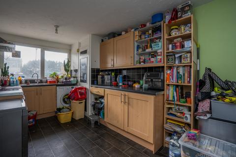 3 bedroom flat for sale, Lumsden Road, Southsea PO4