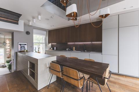 undefined, Hogarth Road, London SW5