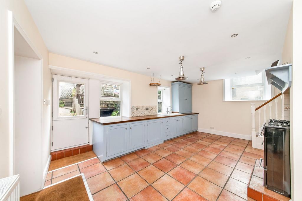 Living dining kitchen