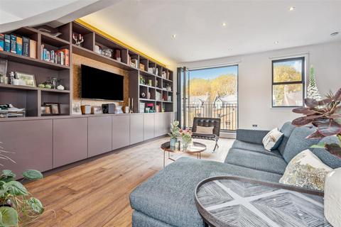 3 bedroom terraced house for sale, Upham Park Road, London, W4