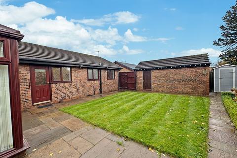 3 bedroom detached bungalow for sale, The Hoskers, Westhoughton, BL5